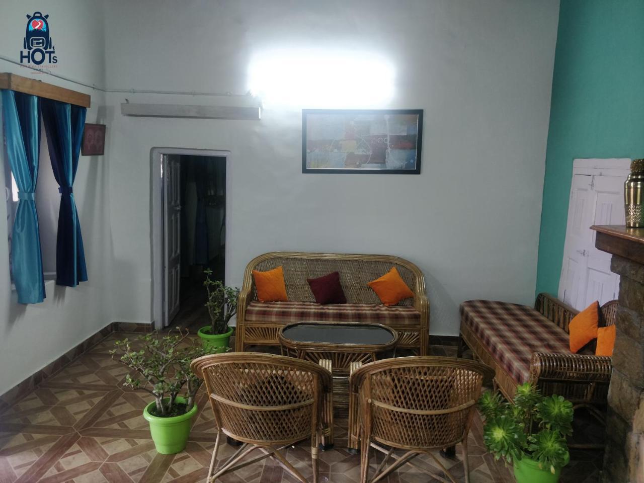 Hots Nainital Albergue Patwa Dunga Exterior foto